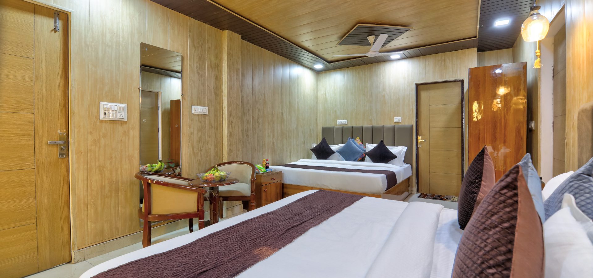 Deluxe Family Room with Balcony