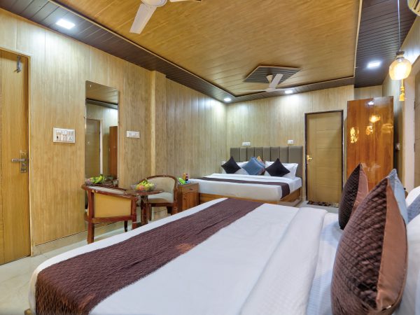 Deluxe Family Room with Balcony