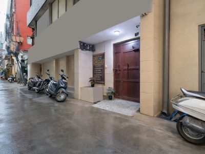 Hotel Exterior — 2