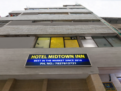 Hotel Exterior — 8